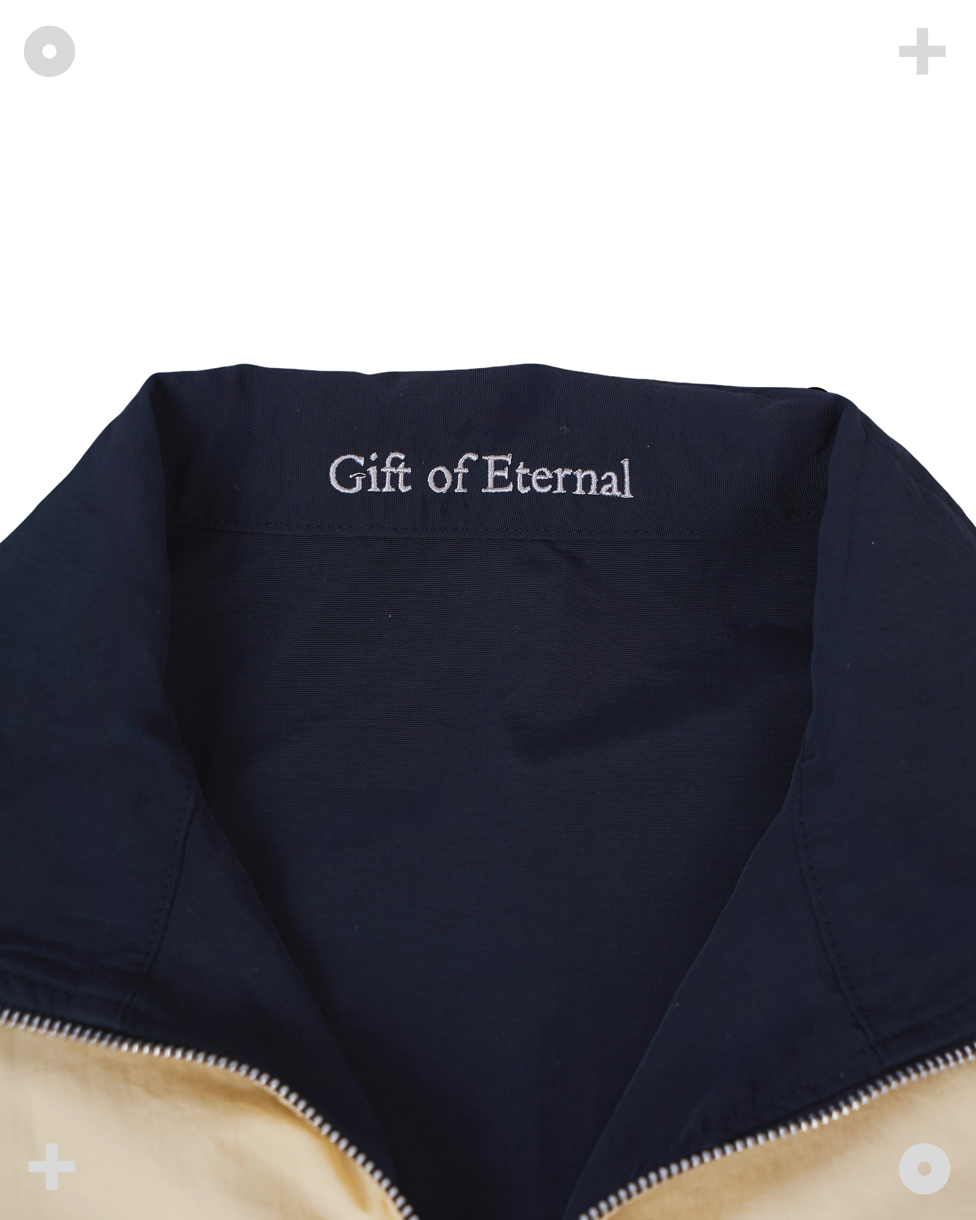 AOE-REVJACKET-DECISIVE